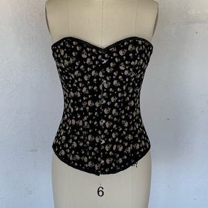 Skull corset
